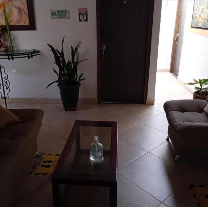 Hotel Gemas San Joaquin 1 Medellín Zewnętrze zdjęcie