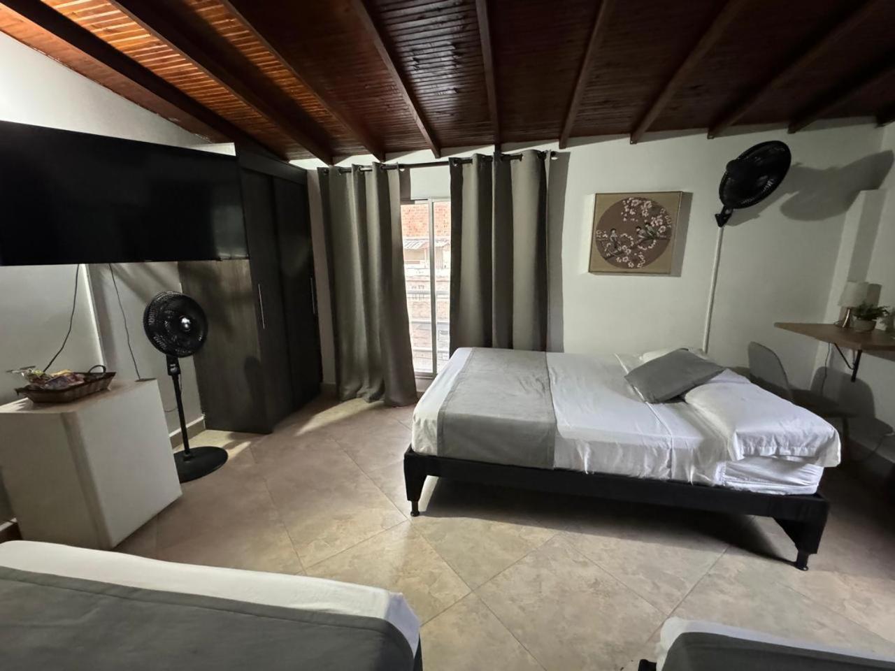 Hotel Gemas San Joaquin 1 Medellín Zewnętrze zdjęcie